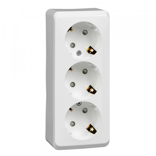 Розетка тройная 16А 250B